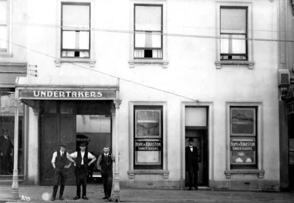 1911 Heritage Standrewst
