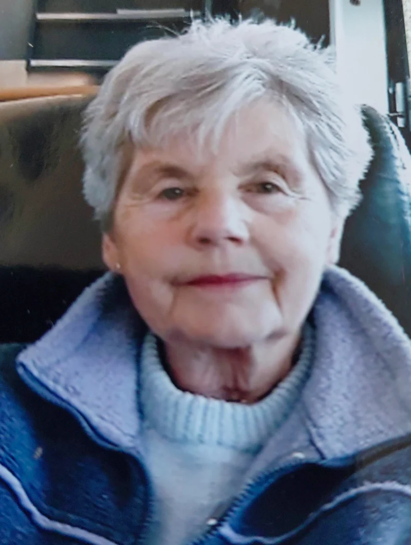 Julia Annette McKeznie