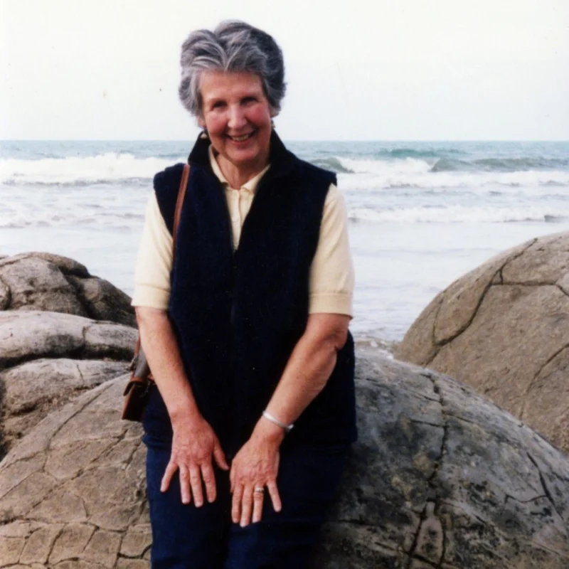 Vivienne Joyce Nimmo