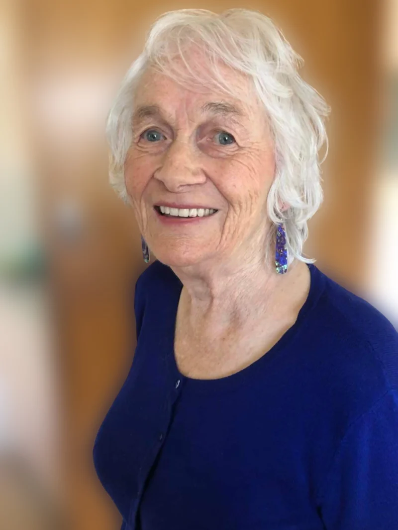 Maureen Mae Howell McLean