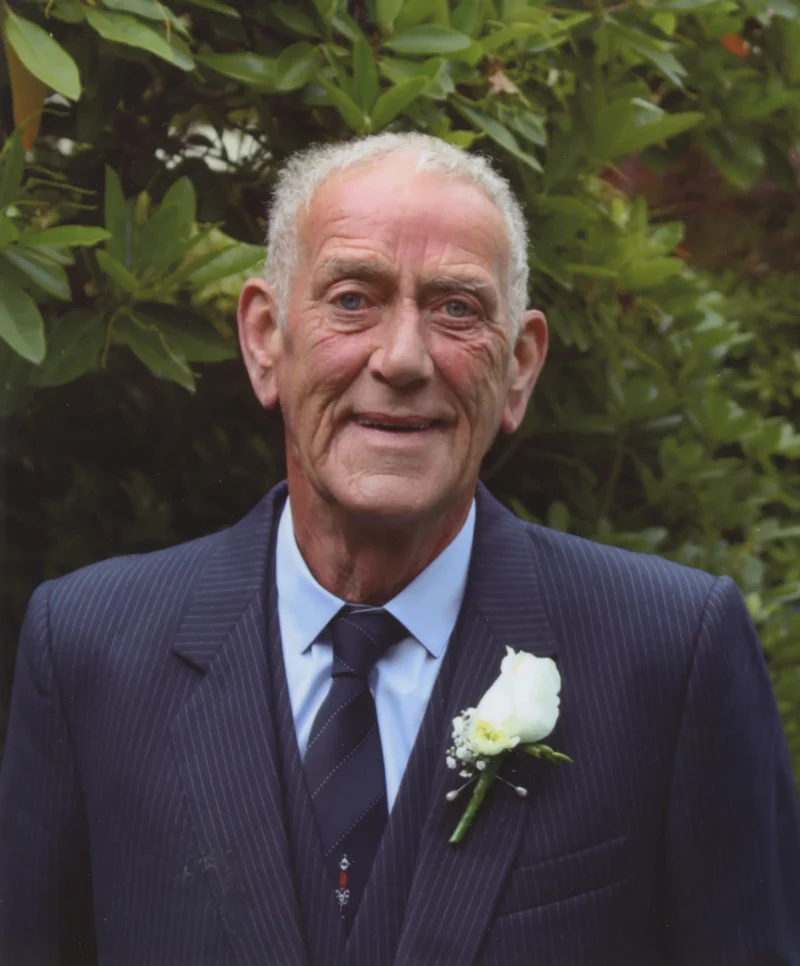 Robin Barry (Rob) Hooper